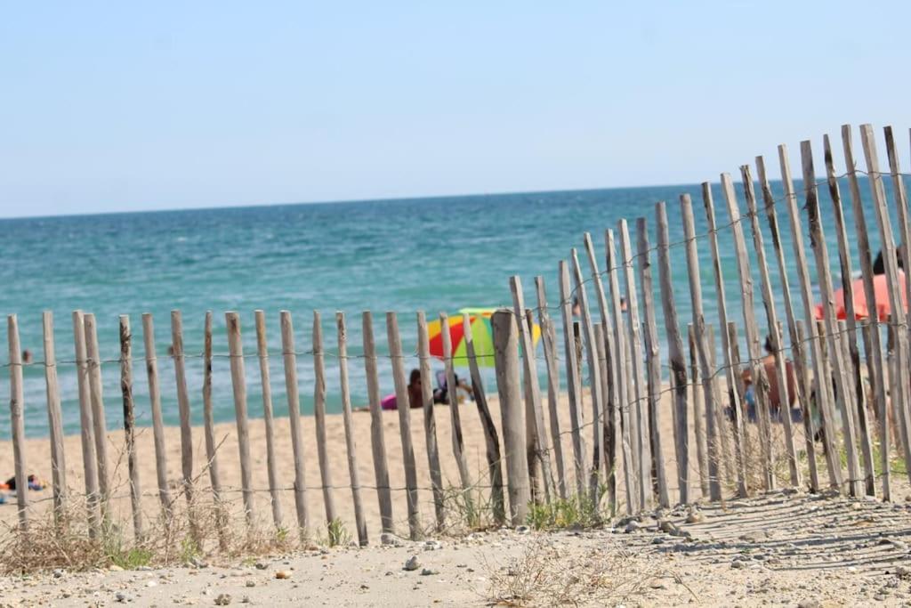 Chez Laura Et Benjamin ! Maison A La Plage Climatisee Фронтиньян Экстерьер фото